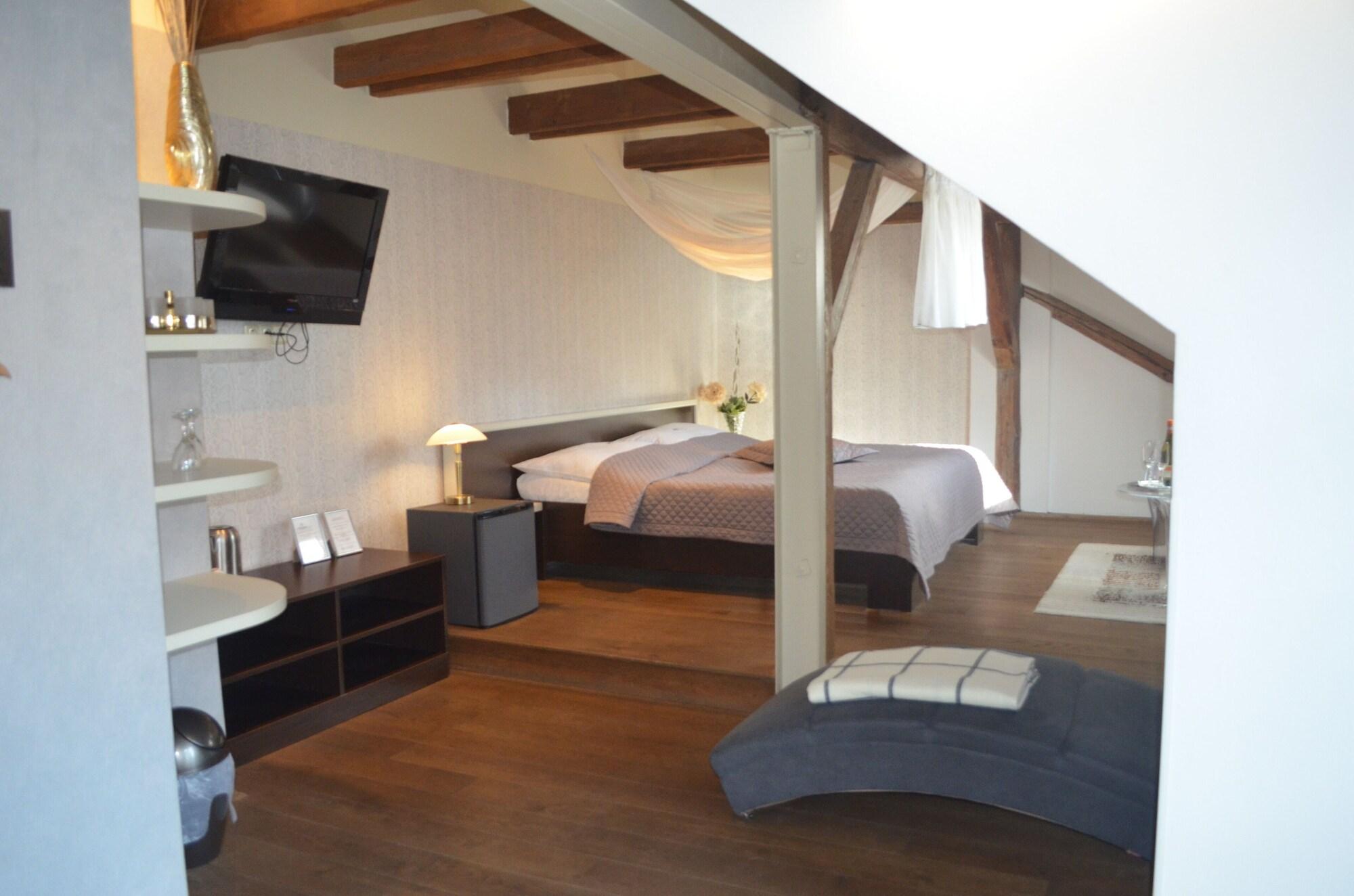 Český Krumlov Hotel Peregrin מראה חיצוני תמונה